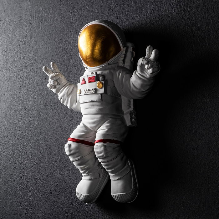 Wallity Peace Sign Astronaut - 1 Blanco y dorado